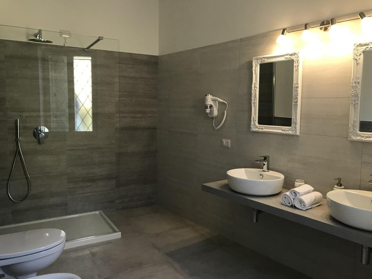 Marme Hotel Сан Теодоро Екстериор снимка